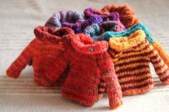 8 Ways to Stretch Shrunken Woolen Items After Wash