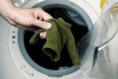 Effectieve methoden voor het strekken van een trui die na het wassen is gaan zitten