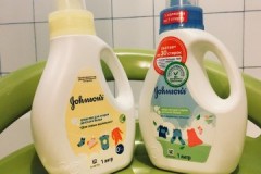 Herziening van wasgels voor kinderen Johnson Baby: kosten, meningen van consumenten, analogen