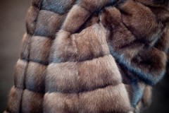 How to competently and delicately clean a mink coat at home?