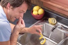 Plumbing Tips: How to Eliminate Kitchen Sink Odor at Home